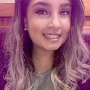 Meet your Posher, Alivia